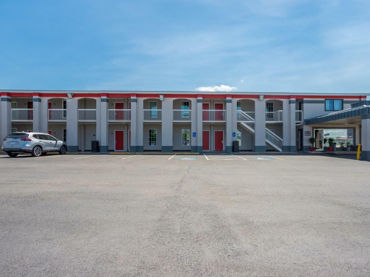 Oyo Hotel Augusta Downtown ภายนอก รูปภาพ